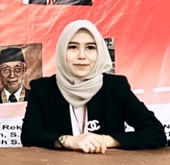 Foto YUSSY ADELINA MANNAS - Dosen di Universitas Andalas