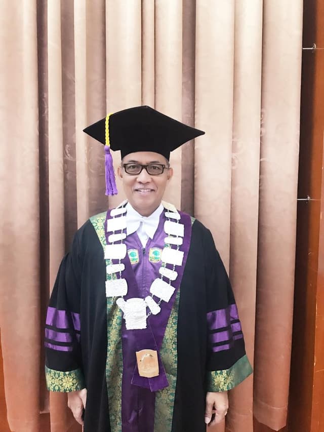 Foto JAMES HELLYWARD