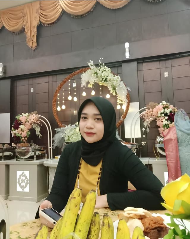 Foto RESTY MAUDINA SEPTIANI